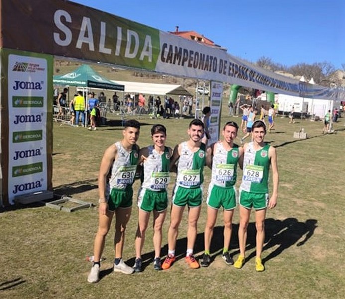 Seis atletas del Club Atlético Novelda Carmencita participan en el Campeonato de España de Cross Federado por Clubes