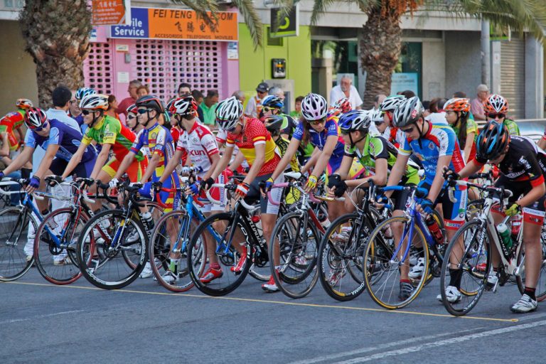 Este domingo vuelve el ciclismo a la ciudad de Alicante con el XXXII Trofeo Diputación