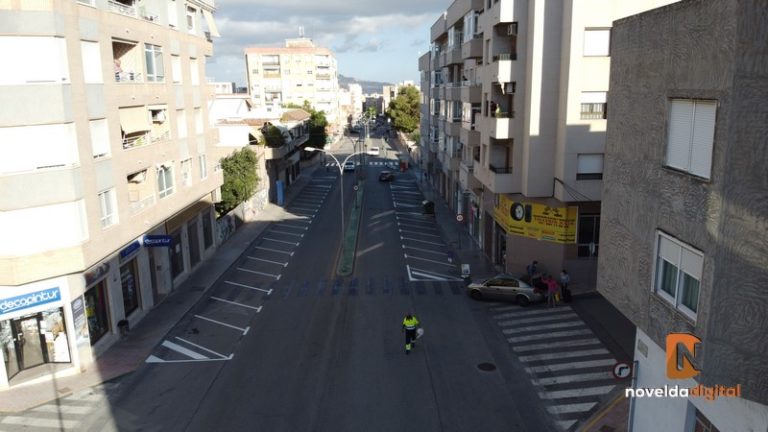 El equipo de gobierno crea más aparcamiento en la avenida Alfonso El Sabio