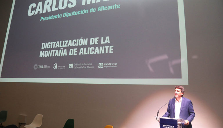 Mazón: “Alicante se convierte en la primera provincia de España con más kilómetros digitalizados”
