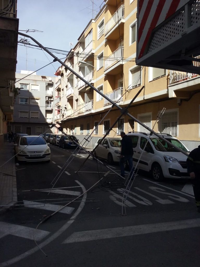 España registra en enero una diferencia en temperatura de 65.8º. BORRASCA JUSTINE: Protección Civil y Emergencias alerta por  fuerte temporal de viento en tierra y mar durante el fin de semana