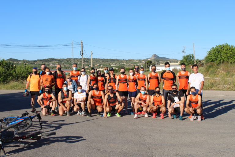 El Club Atletismo Cableworld participa en un entreno de Media Maratón