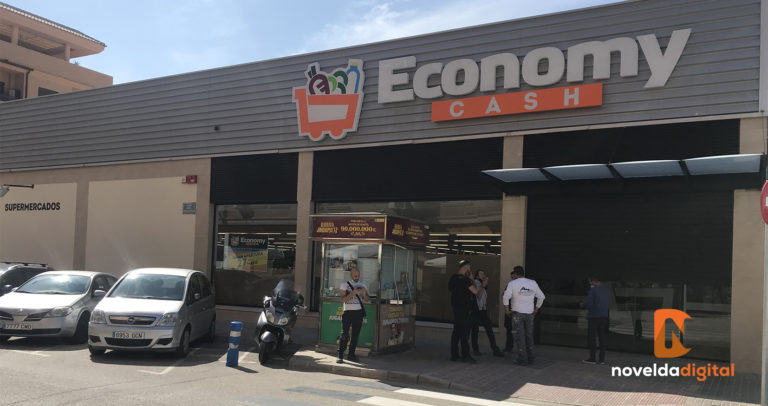 Economy Cash inaugura un nuevo supermercado en Novelda