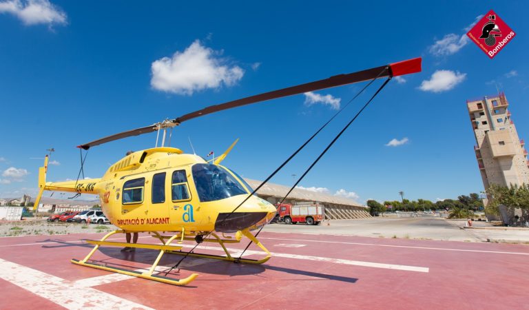 El Consorcio Provincial de Bomberos refuerza su servicio estival con un segundo helicóptero
