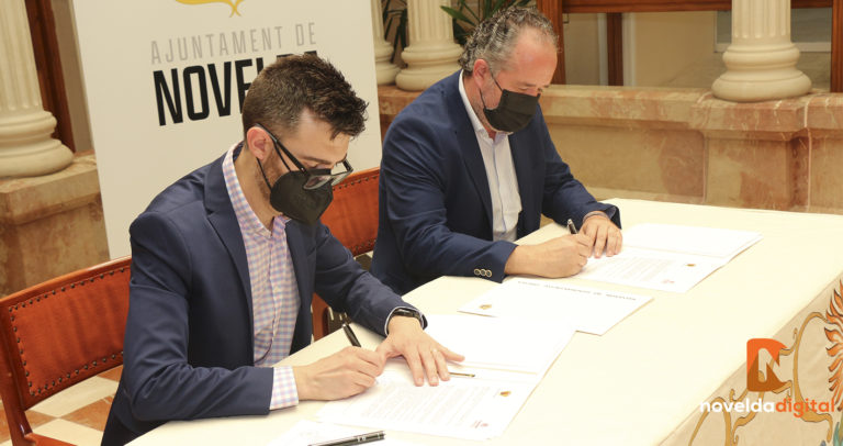 El Ayuntamiento de Novelda renueva el acuerdo de colaboración con Cáritas