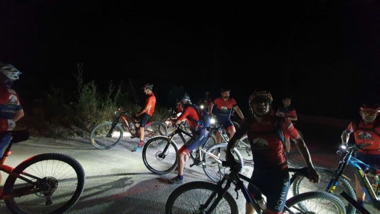 El Club Unión Ciclista Novelda realizó su tradicional prueba nocturna