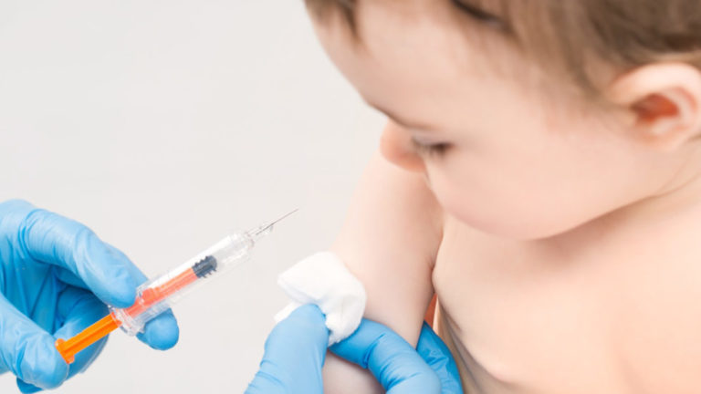 Sanidad comienza a vacunar el día 15 de diciembre en colegios a los niños y niñas de 5 a 11 años