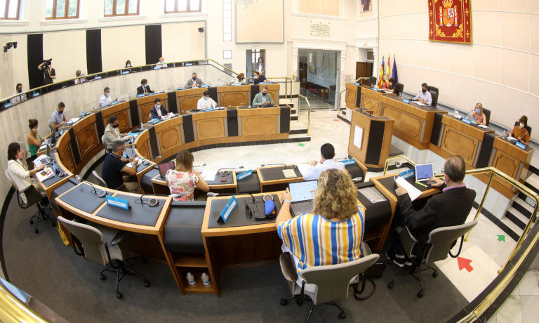 Los grupos de la Diputación acuerdan ampliar los plazos de +Cerca y +Deportes para facilitar la tramitación a los ayuntamientos