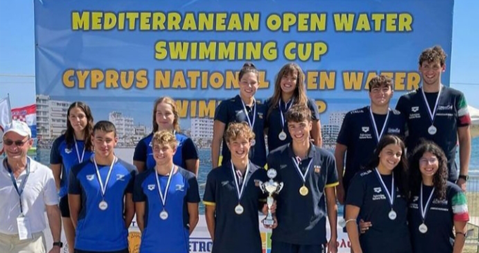 Sara Micó y la selección española ganan el campeonato europeo Copa COMEN de natación en Aguas Abiertas