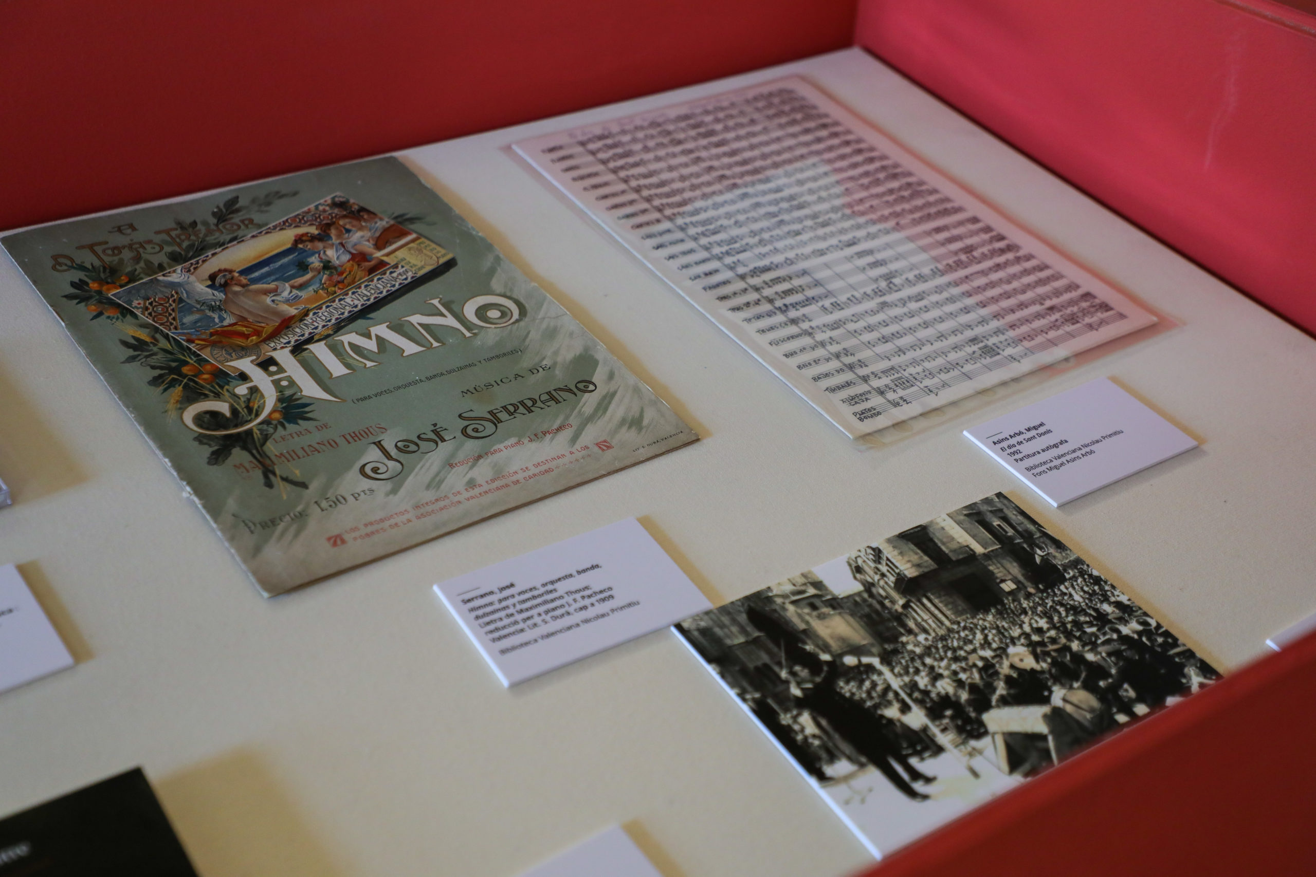 El Palau de la Generalitat abre sus puertas con una exposición de los fondos musicales de la Biblioteca Valenciana