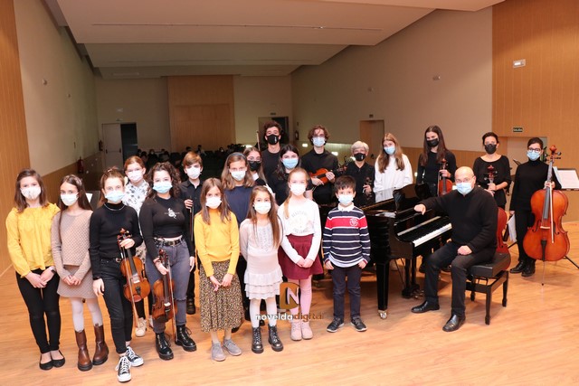 El Conservatorio Profesional de Música Mestre Gomis celebra Santa Cecilia con un concierto