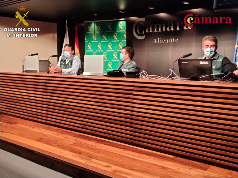 La Guardia Civil y la Cámara de Comercio de Alicante celebran una Jornada sobre la Ciberseguridad