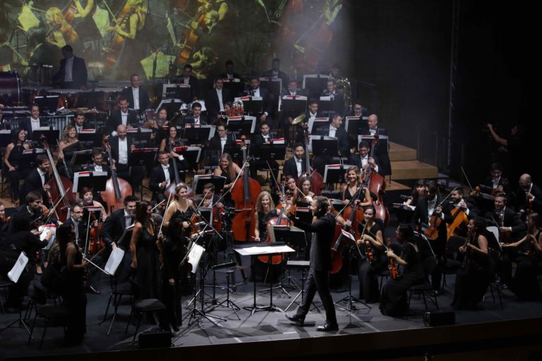 Dos músicos ucranianos se unen a ADDA Simfònica en el concierto benéfico organizado por la Diputación