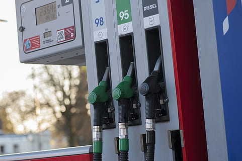FACUA presenta denuncias contra las 32 gasolineras de la Comunidad Valenciana que subieron artificialmente sus precios el 1 de abril