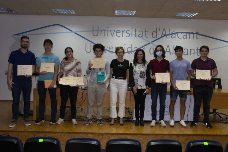 Ciencias de la Universidad de Alicante entrega los premios del XXIII Premios Jorge Juan de Matemáticas y del XIII Concurso de Microrrelatos Matemáticos
