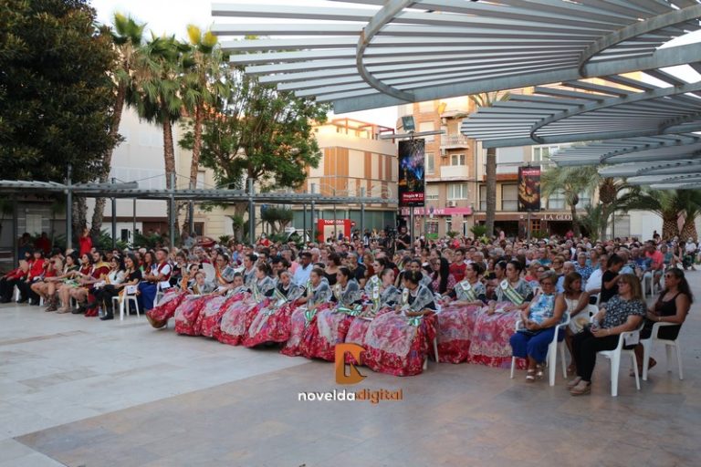 Tarde de inauguraciones y música como parte de las fiestas de Novelda 2022