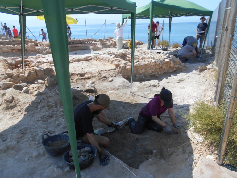 El MARQ pone en marcha el programa de excavaciones arqueológicas de 2022 en seis enclaves de la provincia