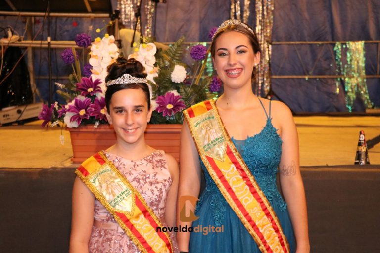 Aitana Torregrosa e Inmaculada Asensi se coronan como Reinas 2022 de La Garrova