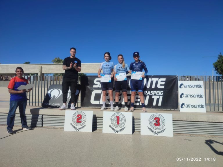 Leyre Toledo gana la primera prueba de la Copa Alicante Omnium en Pista