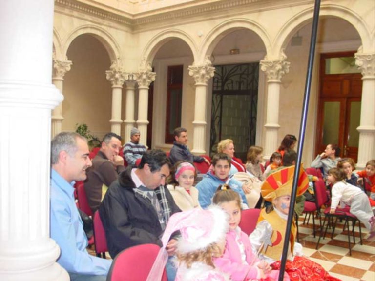 Jornada de cuentacuentos en el Centro cultural «Gómez Tortosa»