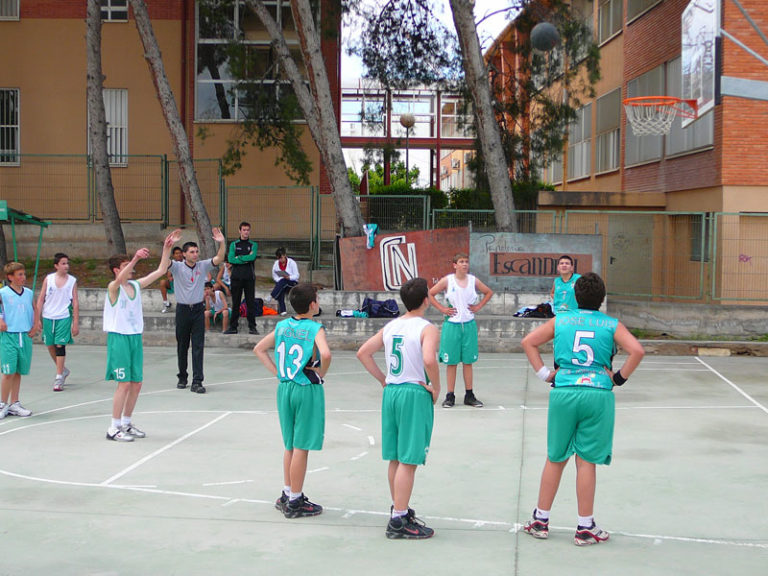 Baloncesto: Duelo entre los equipos Infantiles del C. B. Jorge Juan