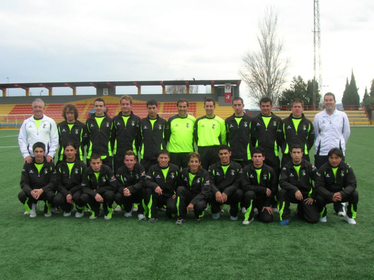 Fútbol base: El Juvenil «A» del Novelda C.F. consigue el ascenso a Primera Regional