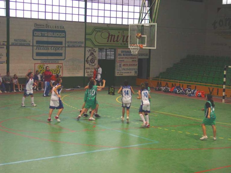 Baloncesto: Tres derrotas para el C.B. Jorge Juan