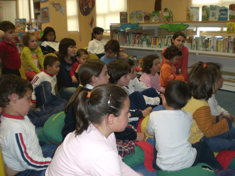 Cuentacuentos en la Biblioteca Enric Valor