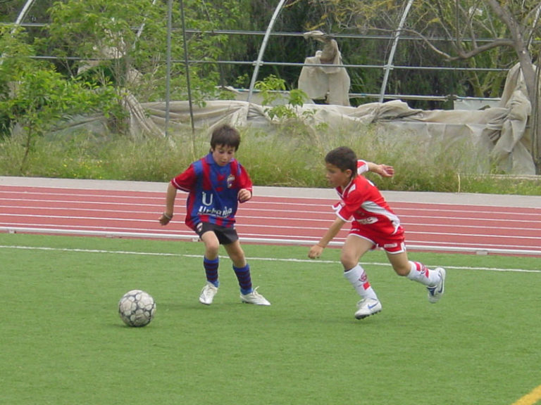 Fútbol: La Escuela Municipal retoma los partidos tras la Semana Santa