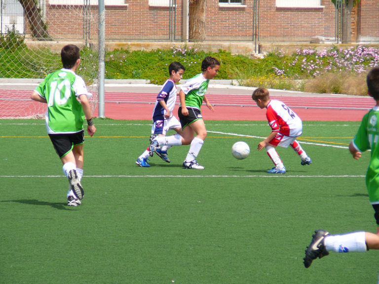 Fútbol: Las categorías inferiores del Novelda se acercan al final del campeonato