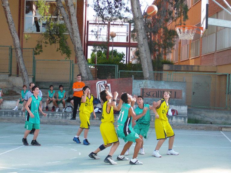 Baloncesto: El C.B. Jorge Juan acaba la temporada