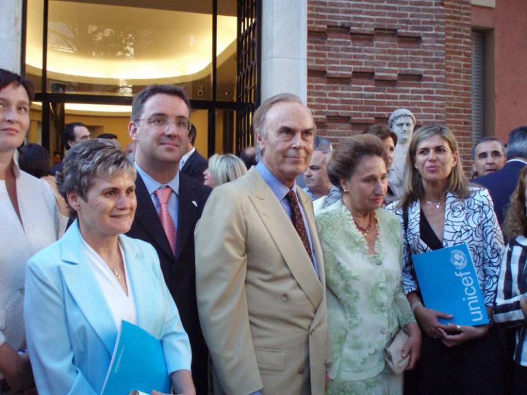 El Ayuntamiento de Novelda recibirá la medalla de UNICEF