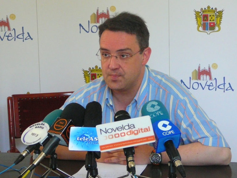 Rafa Sáez: “Por el bien de Novelda, ojalá que las crisis del PSPV y Compromís en Valencia no nos lleven a ninguna catástrofe”
