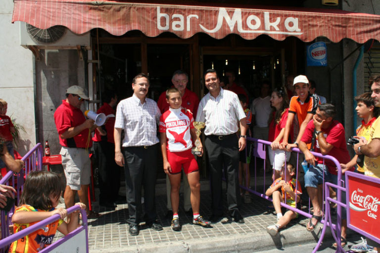 Ciclismo: Los noveldenses Pablo Navarro y Julio Alberto Amores destacan en el IX trofeo escuelas de Elche