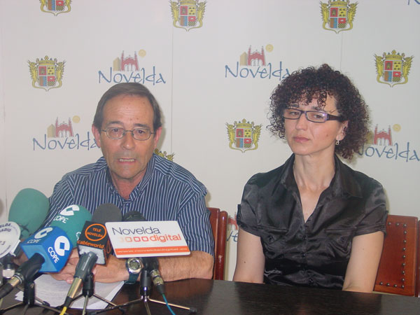 El Ayuntamiento reparte más de 60.000 euros entre los colegios de Novelda para la compra de material didáctico