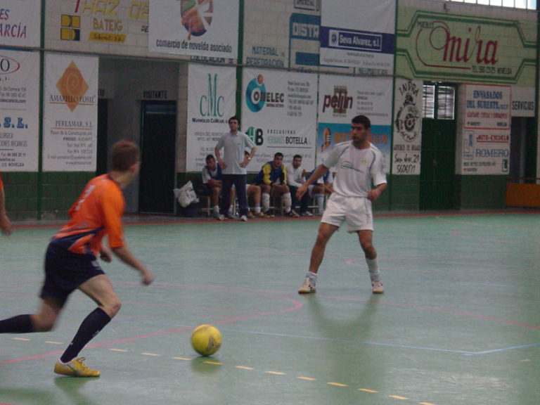 Fútbol Sala: El Peña Madridista Comercial Dellas se da un festín de goles ante el Benferri