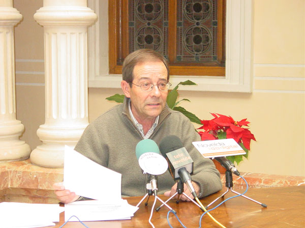 Víctor Cremades anuncia una nodrida agenda cultural per a gener
