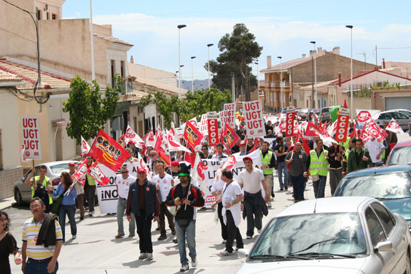 CC OO se manifestará el 1 de mayo contra la política de imposición de Levantina