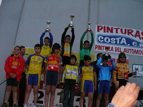 Ciclismo: Victoria de Rubén Fenoll en la prueba celebrada en Almoradí