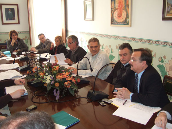 Novelda participa por primera vez en una sesión ordinaria del Pacto Territorial por el Empleo