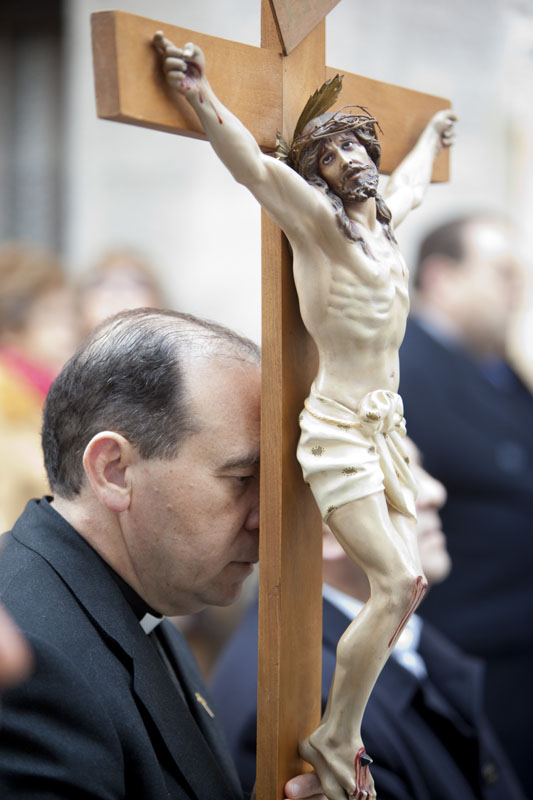 Via-Crucis Penitencial (Viernes Santo)