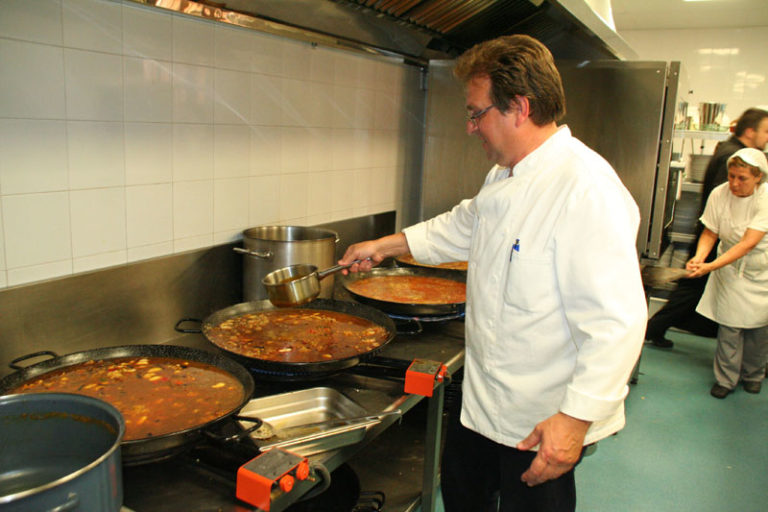 COMIDA DEL PERSONAL DEL AYUNTAMIENTO DE NOVELDA