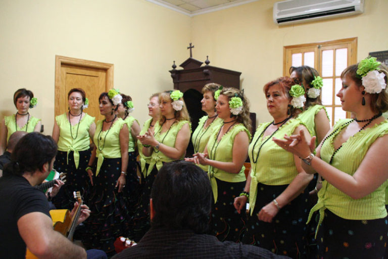 MISA Y PROCESIÓN BARRIO LA ESTACIÓN