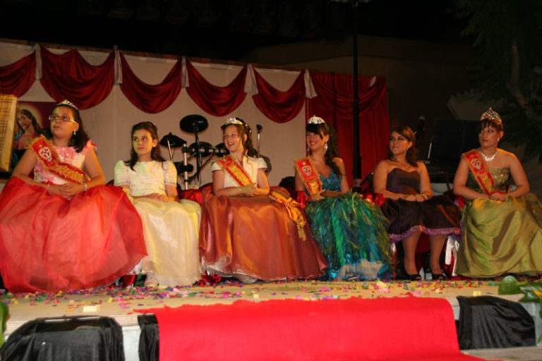Presentación y Coronación de las Reinas y Damas de Honor 2009 y Pregón, del barrio Sagrado Corazón de Jesús