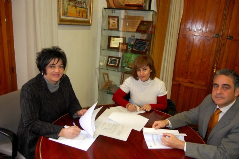 CAPAZ renueva su convenio con el Ayuntamiento de Monforte