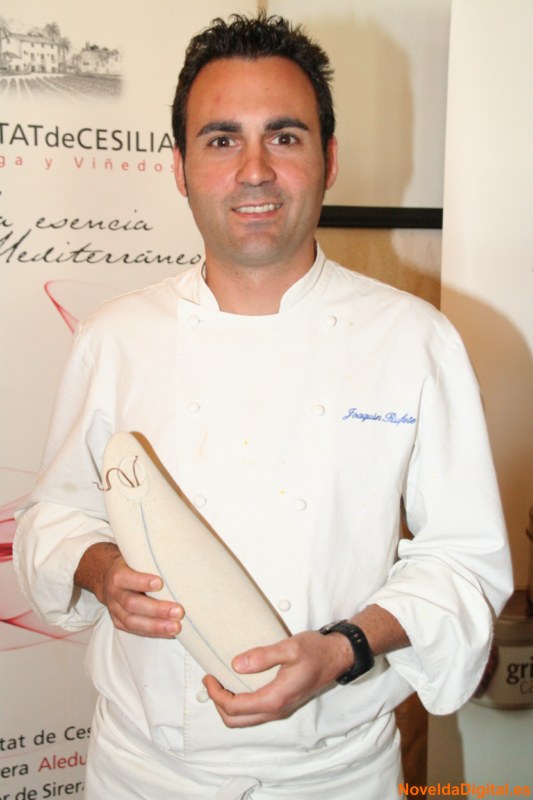 Joaquín Baeza Rufete se alza con el III Trofeo Carmencita de cocina con azafrán