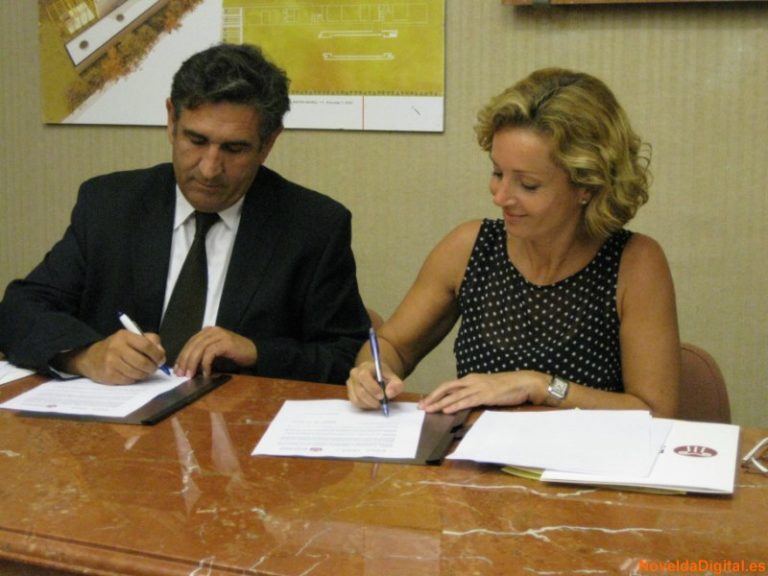 Mármol de Alicante y el IVEX firman un convenio para promocionar el sector en el exterior