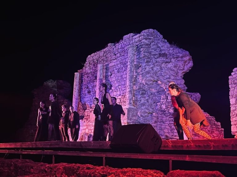 El Teatro Castelar de Elda acogerá la representación de la obra ‘2500 años de Antígonas y Creontas’