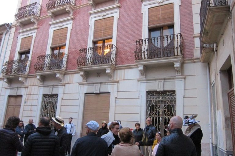 Generalitat avanza en la adquisición de la Casa Mira de Novelda
