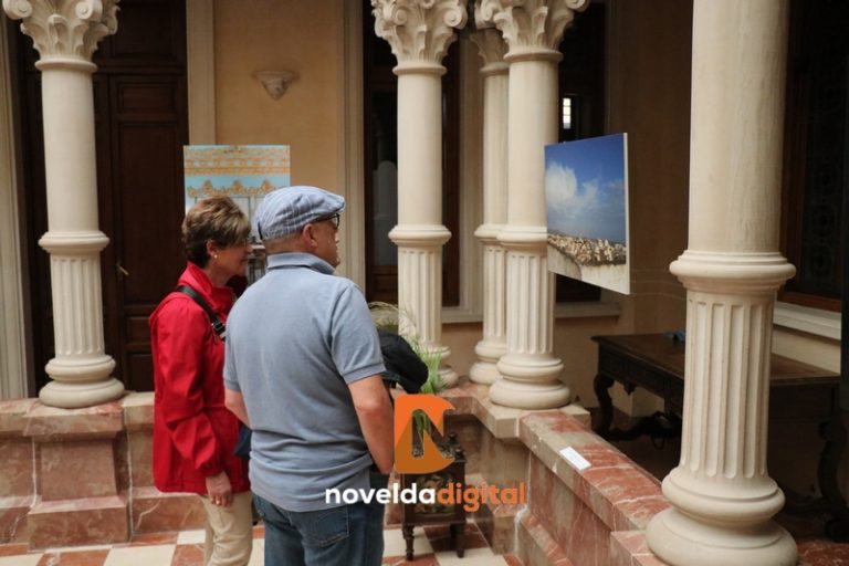 La exposición ‘Objetivo Patrimonio’ engalana el Gómez-Tortosa de Novelda